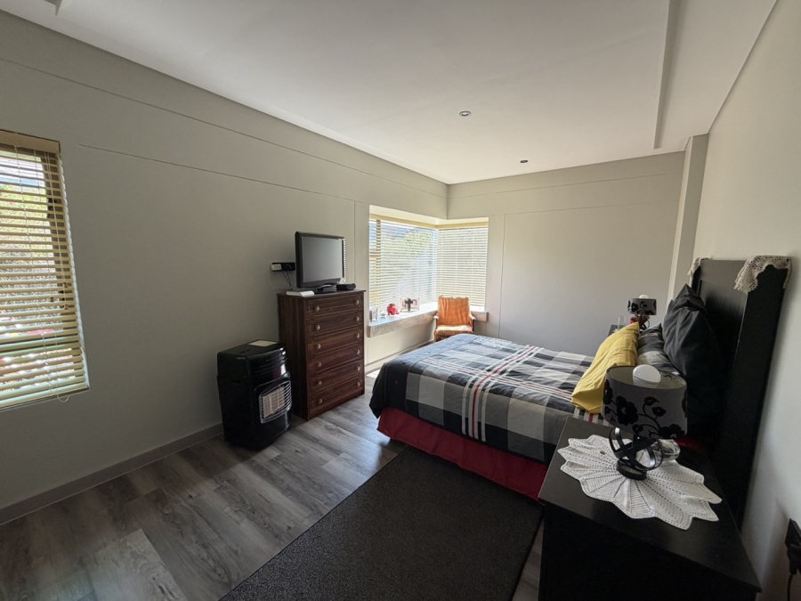 3 Bedroom Property for Sale in Paradise Coast Western Cape